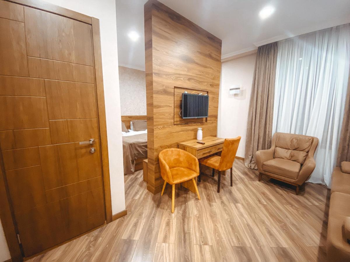 Sunset Tbilisi Luxury Aparthotel Eksteriør billede